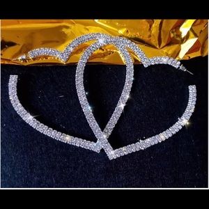 Big heart hoop